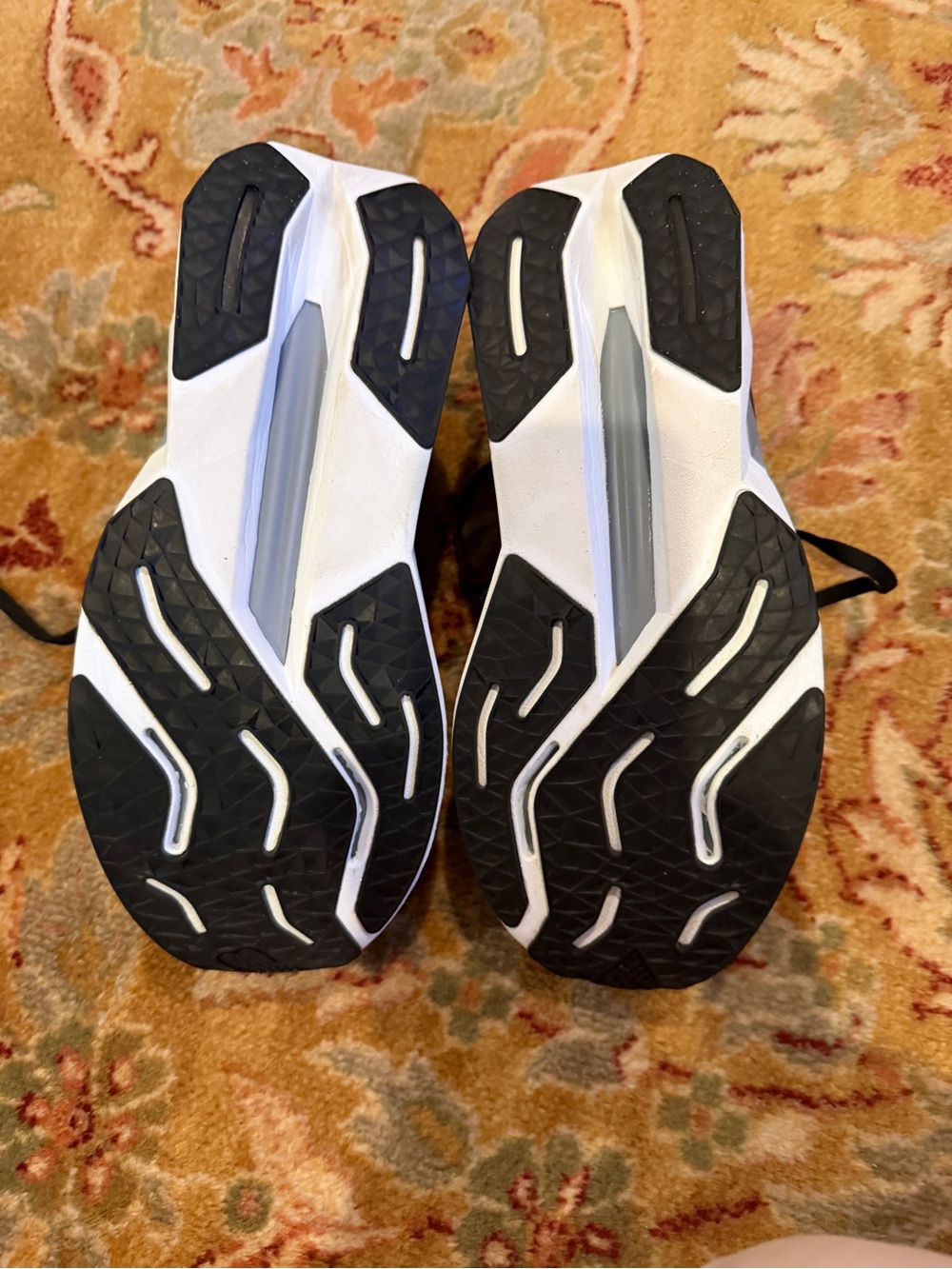 New Balance Women’s FuelCell Propel Sneakers 👟 Brand New - Picture 5 of 9